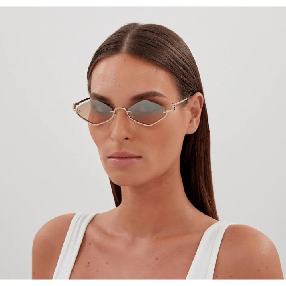 NEW GUCCI SUNGLASSES GOLD WOMEN GEOMETRIC EYEWEAR GUCCI GG1604S 003 - Picture 2 of 12